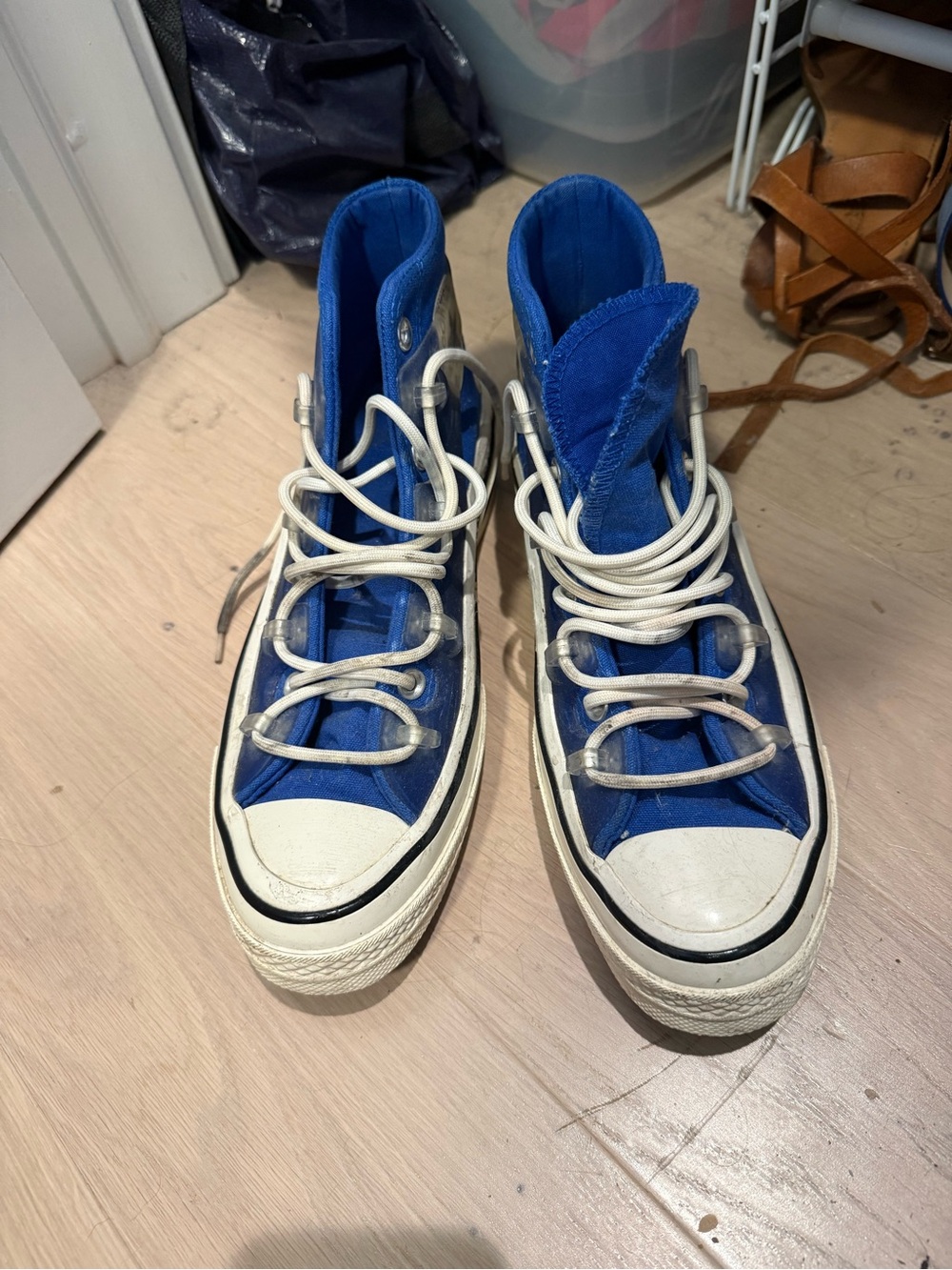 Converse Womens High Top Sneakers in Royal Blue and White - Picture 2 of 6
